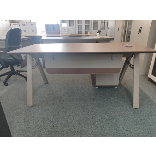MX-9916A 1600X800X750MM OFFICE TABLE